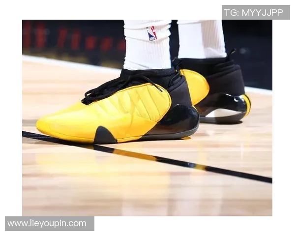 球星们新赛季上脚足球鞋大盘点 哪款最受欢迎值得关注